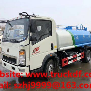 HOT SALE! Sinotruk HOWO 4*2 LHD 4,000Liters water spraying vehicle