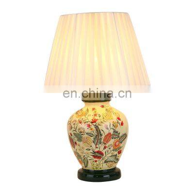 Chinese style flower and bird pattern ceramic table lamp hotel table lamp switch button