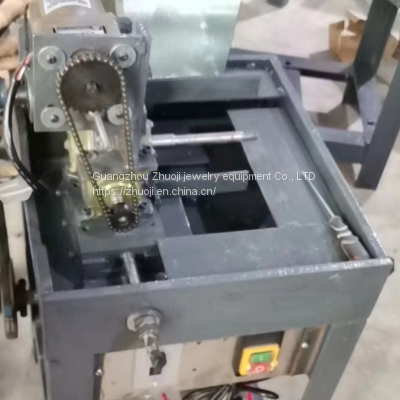 1.1KW corundum saw machine It is cut into strips and can be cut into 4-10 strips of material at the same time