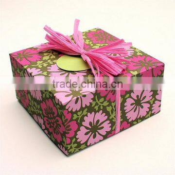 flower pattern bakery box