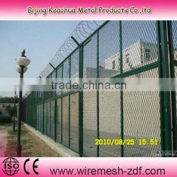 buy fence panels low price pvc coated fence