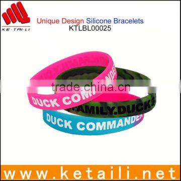 China OEM Customized Silicone Bracelets Cheapest Silicone Bracelet Printed Logo embossed debossed silver bracelet