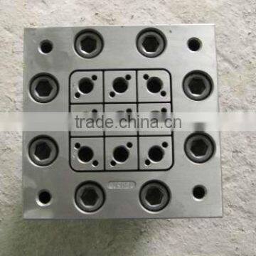 PVC extrusion die maker