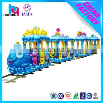 HUAQIN china wholesale kiddie amusement park christmas cartoon electric train