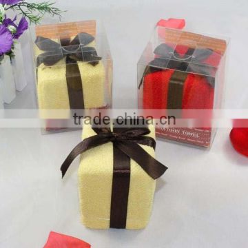 China cheaper clear plastic macaron packaging box