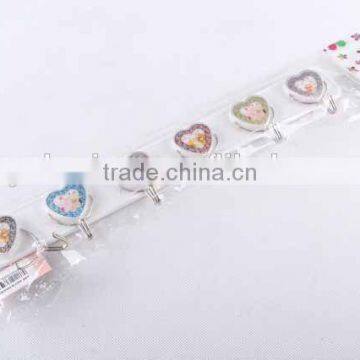 Fluorescent heart shape hook with bear patterns/plastic hook
