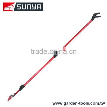 Extendable long arm cut and hold pruner