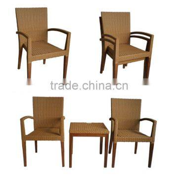 STACKING CHAIR CASTELLO