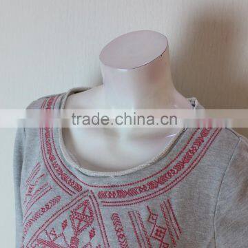 Lady Knitted Embroidery Hoody photo-2