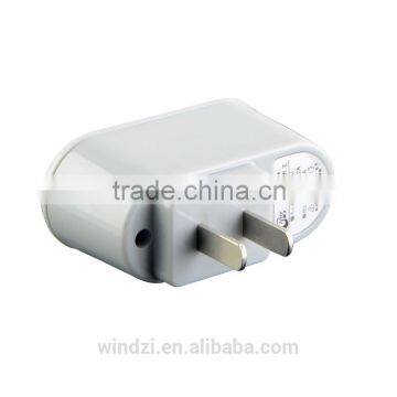 New Type Top Quality Portable Usb Travel Charger photo-3