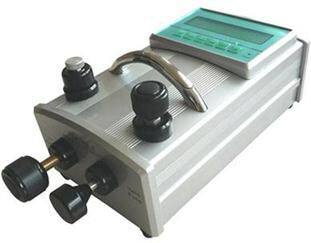 Portable Pressure Calibrator