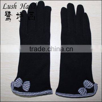 Cheap Fashion Woman Mirco Velvet Hand Gloves photo-4