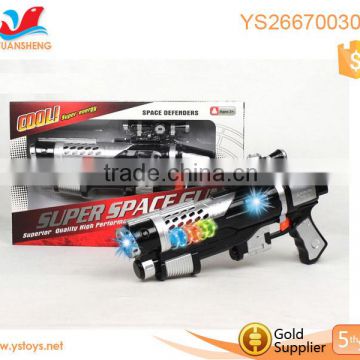 2016 Hot sale outdoor play toys flighting toy boy sound gun