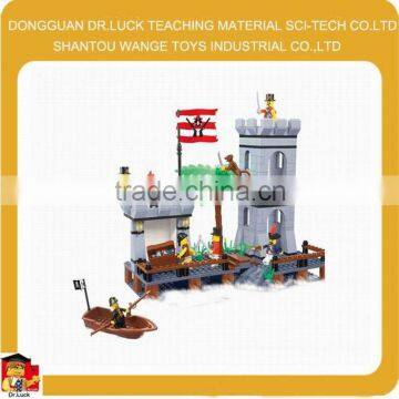 Hot toys for christmas 2015 pirate series block toy pirate figure