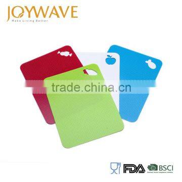 With certificate 4 pieces flexible chopping board mat