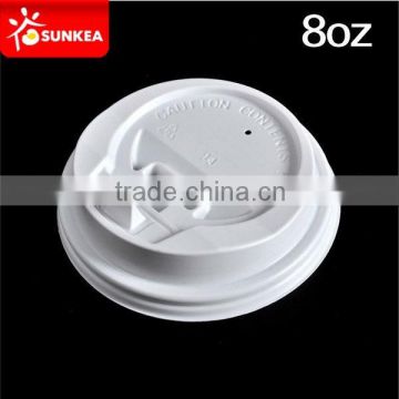 Healthy closing plastic lids for hot coffee cups