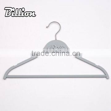 High quality cheap plastic clothes hanger pegs for clothes