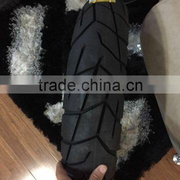 China Motorcycle Tyre Motorcycle Tubeless Tyre 110/90-16 130/80-17 90/90-18 120/70-12 With Low Price photo-2