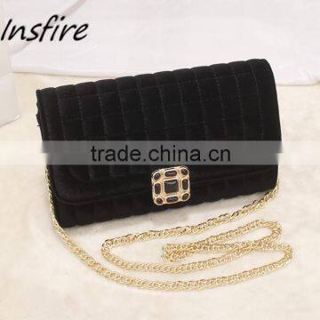 Online shopping Luxury newest designer custom black velvet sling shoulder bags with metal chain