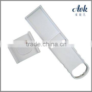 Simple Manual Plastic Garlic Press photo-3