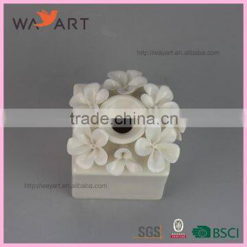Fashion White Ceramic Flower Fragrance Diffuser For Sale photo-3