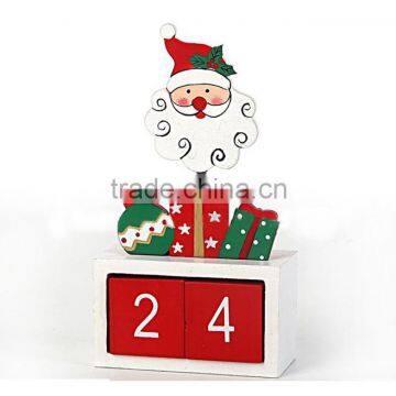 Wooden santa claus with many gifts calendar on topdesk xmas adent calebdar gift for home decoration santa claus kalendar