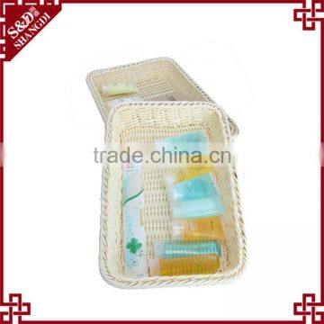Pretty rectangular plastic basket for star hotel toiletrie