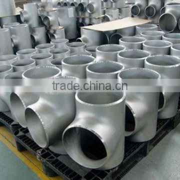 Galvanized steel pipe elbow