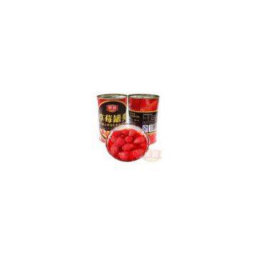 Canned strawberry in syrup