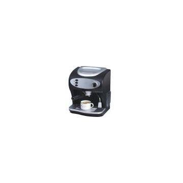 Espresso maker for capsule