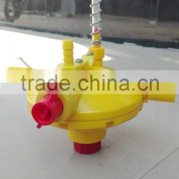 Automatic plastic poultry water flow regulator