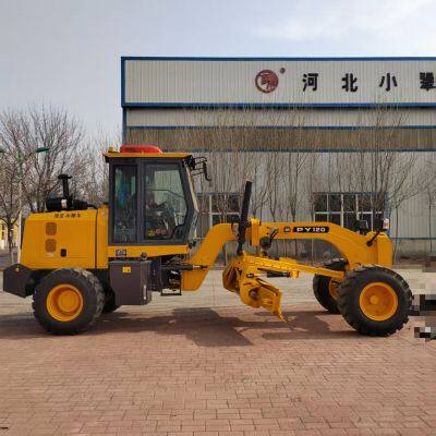 The small motor grader for engineering is easy to operate and directly supplied from the source factory
