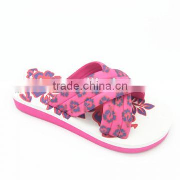 Famous brand cheap wholesale flip flops slippers