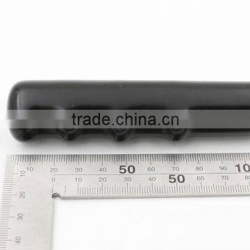 handle grip with finger bumps for round tube