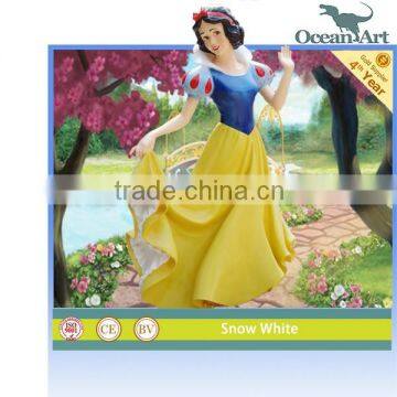 Manufacturer Fiberglass Princess Statue