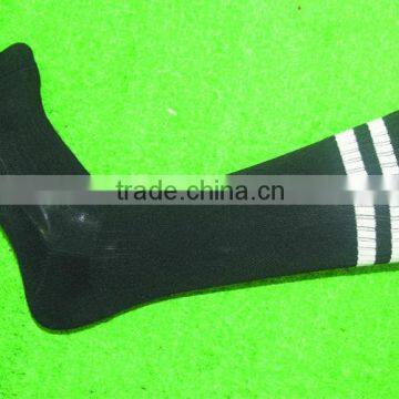 Wholesale price soccer socks,Blank black striped football socks