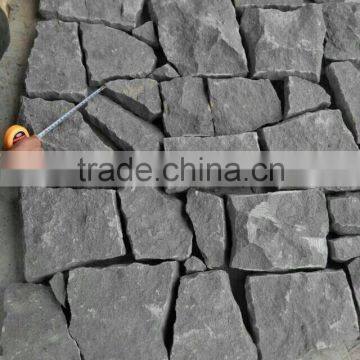Natural Split Sichuan Black Sandstone Pavers