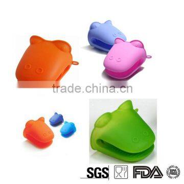 High Temperature Take Bakeware Microwave Oven Ironing Gloves Insulation Hand Clamp photo-5