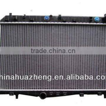 Plastic tanks aluminum auto radiator