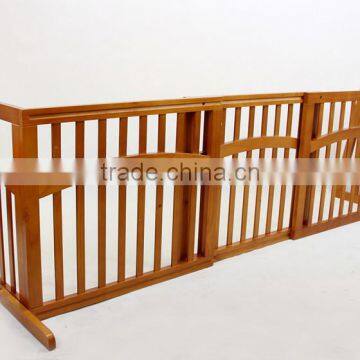 Professional Factory Top Quality 3 Panels Extended Wooden Pet Gate Dog Fence photo-4
