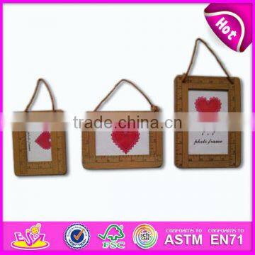 Best seller wooden toy kids gift set,wooden photo frame wall frame,Wooden Beautiful kids gift set with red heart design WJ278459
