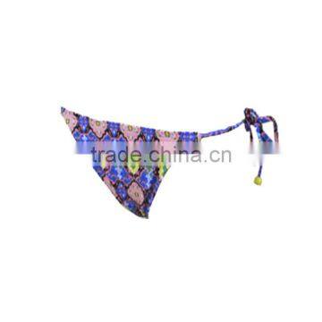 Print Two Pcs Ladies Swimsuit Sexy Bikini photo-5
