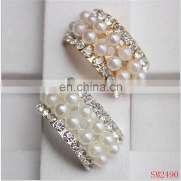 Wholesale new design pearl rhinestone button