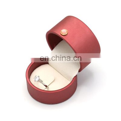 2020 hot sell arch shape red pu leather jewelry box ring box