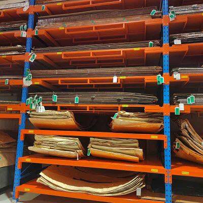 Персонализируемая прочная панельная стеллаж для хранения листового металла для логистики и склада