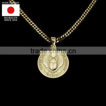 Japanese high quality engraved silver and gold jewelry charm for sale