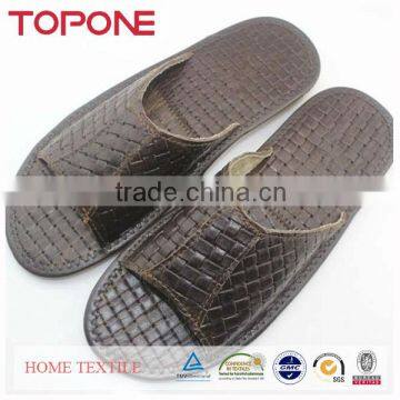 2014 New Design Cheap Wholesale Men Leather Sandals And Slippers