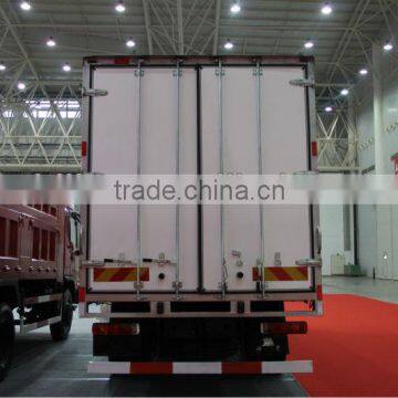 Dongfeng 4*2 Van Truck LHD on Sale