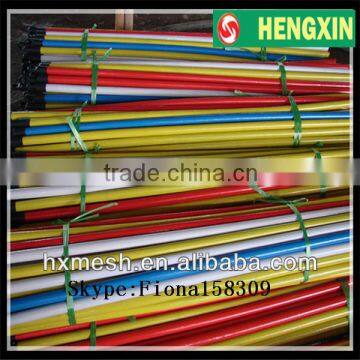 Hot Sale Spraying Plastic Metal Broom Handle With Plastic Hook,Colourful And High Quality broom handle