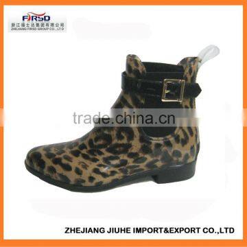 Latest Fashion ankel PVC Rain Boot for Women